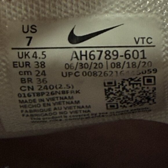 Women’s size 7-Nike Air Max 270 ‘Barely Rose’ AH6789-601 Running Shoes Sneakers - Picture 8 of 9